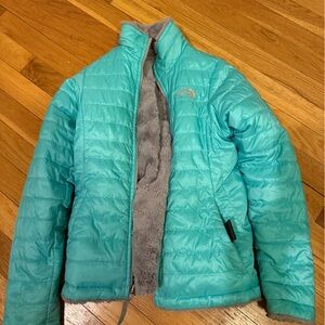The North Face Kids Aqua Puffer with fuzzy grey inside